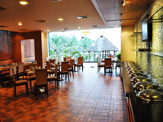 Jade Beach Resort Tirupporur Exteriér fotografie