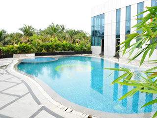 Jade Beach Resort Tirupporur Exteriér fotografie